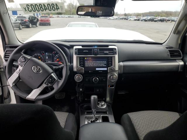 Photo 8 from auction – 2021 TOYOTA 4RUNNER SR with VIN JTEMU5JR3M5878381