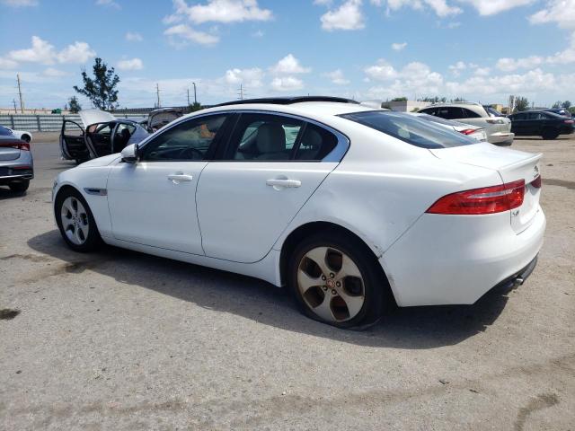 Photo 2 from auction – 2018 JAGUAR XE with VIN SAJAR4FX3JCP39273