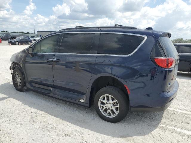Photo 2 from auction – 2020 CHRYSLER VOYAGER LX with VIN 2C4RC1DG5LR164575