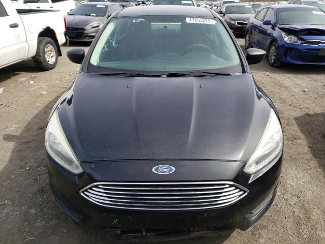 Снимка 5 от търг – 2015 FORD FOCUS S с VIN 1FADP3E26FL312670