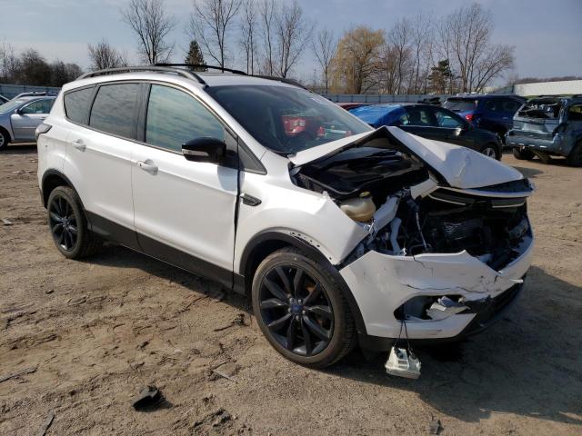Photo 4 from auction – 2017 FORD ESCAPE TIT with VIN 1FMCU9J98HUA96785