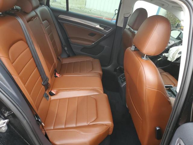Photo 10 from auction – 2017 VOLKSWAGEN GOLF ALLTR with VIN 3VWH17AU8HM536050