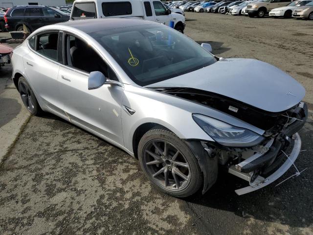 Photo 4 from auction – 2018 TESLA MODEL 3 with VIN 5YJ3E1EAXJF041521
