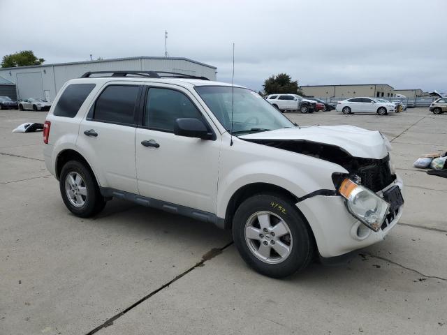 Photo 4 from auction – 2012 FORD ESCAPE XLS with VIN 1FMCU0C73CKB94800