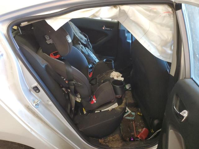 Photo 10 from auction – 2016 KIA FORTE LX with VIN KNAFK4A67G5611183