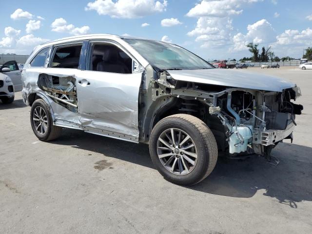 Photo 4 from auction – 2018 TOYOTA HIGHLANDER with VIN 5TDKZRFH3JS543258