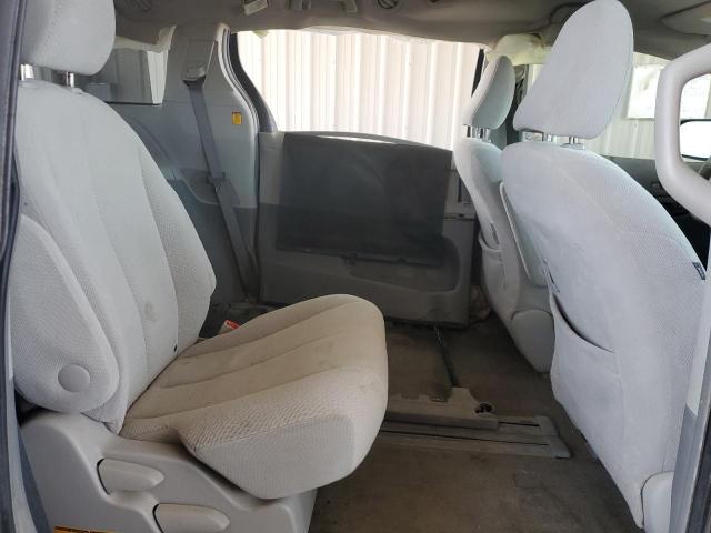 Photo 11 from auction – 2012 TOYOTA SIENNA LE with VIN 5TDKK3DC4CS233101