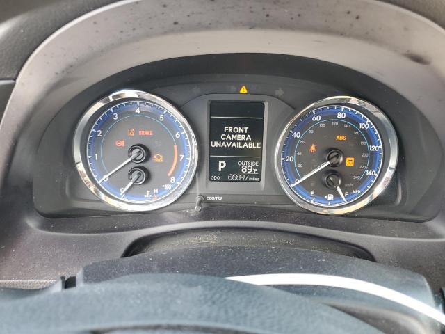Photo 9 from auction – 2018 TOYOTA COROLLA L with VIN 5YFBURHE0JP778761