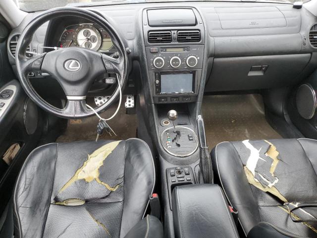 Photo 8 from auction – 2004 LEXUS IS 300 with VIN JTHBD192X40091564