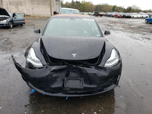 Photo 5 from auction – 2018 TESLA MODEL 3 with VIN 5YJ3E1EBXJF170500