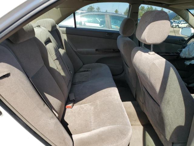 Photo 10 from auction – 2004 TOYOTA CAMRY LE with VIN JTDBE32K040271091