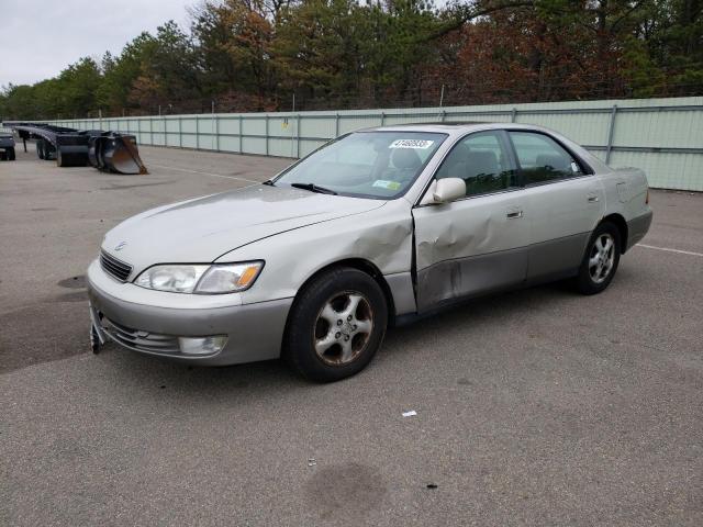 LEXUS ES 300 1998 with VIN JT8BF28G5W0095649 - Photo from auction