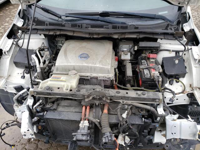 Photo 11 from auction – 2015 NISSAN LEAF S with VIN 1N4AZ0CP4FC308126