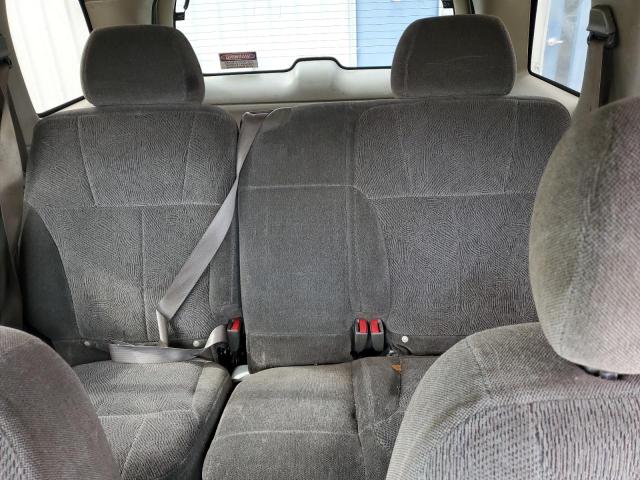 Photo 10 from auction – 2004 CHEVROLET 10/1500 with VIN 1GNDT13S942209587