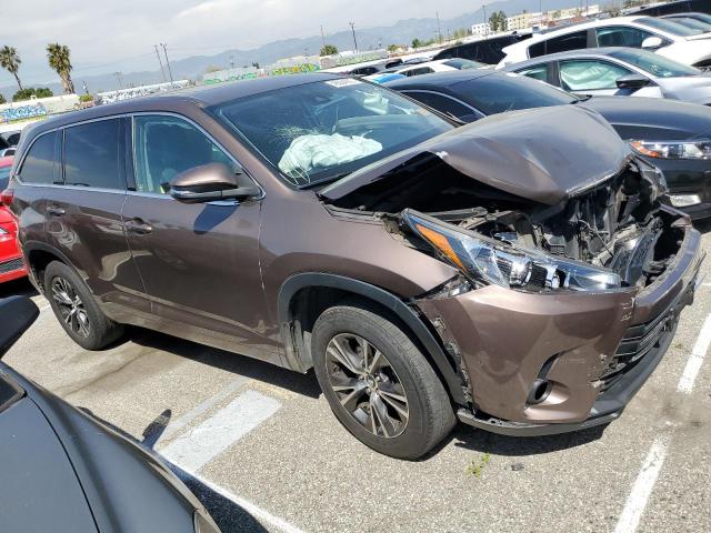 Photo 4 from auction – 2018 TOYOTA HIGHLANDER with VIN 5TDDZRFH5JS493245