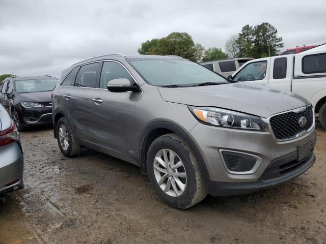 Photo 4 from auction – 2017 KIA SORENTO LX with VIN 5XYPGDA31HG286408