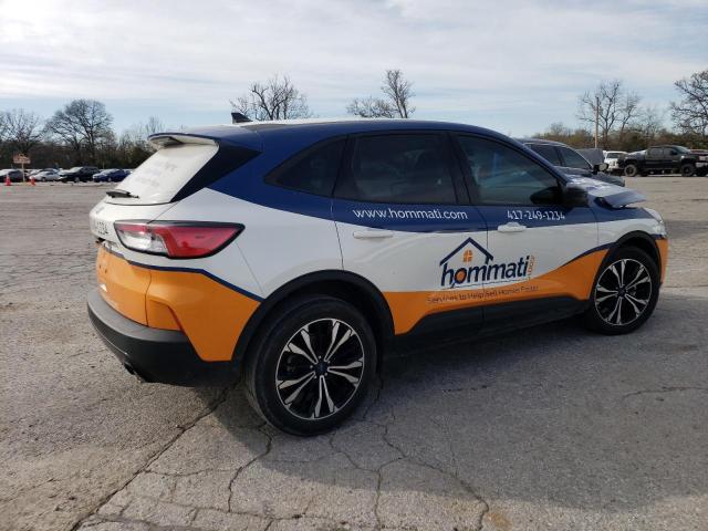 Photo 3 from auction – 2021 FORD ESCAPE with VIN 1FMCU0BZ6MUB04659