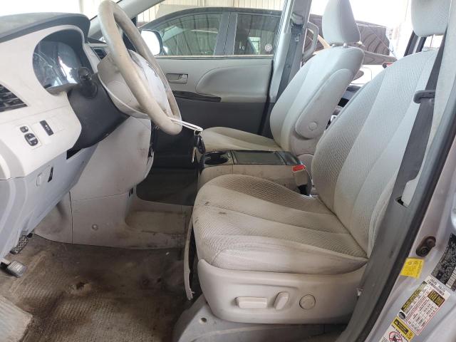 Photo 7 from auction – 2012 TOYOTA SIENNA LE with VIN 5TDKK3DC4CS233101