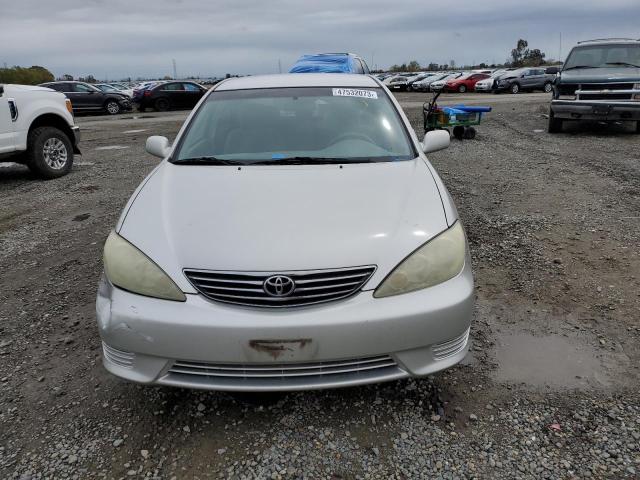 Photo 5 from auction – 2005 TOYOTA CAMRY LE with VIN 4T1BF30K35U101913