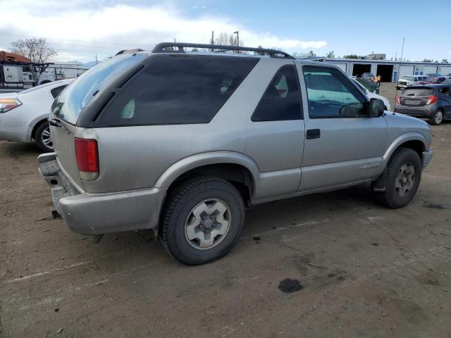 Photo 3 from auction – 2004 CHEVROLET BLAZER with VIN 1GNCT18X04K136643