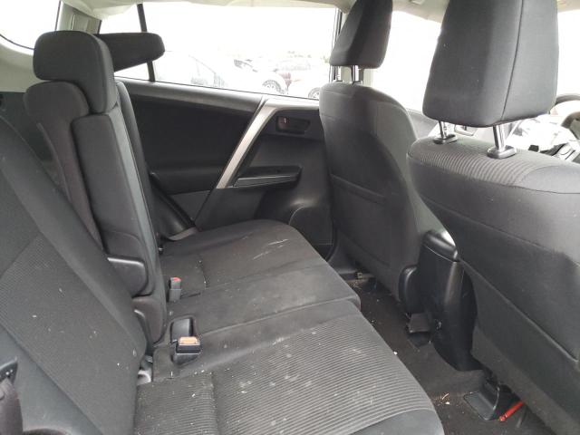 Photo 11 from auction – 2016 TOYOTA RAV4 LE with VIN JTMBFREV1GJ062611