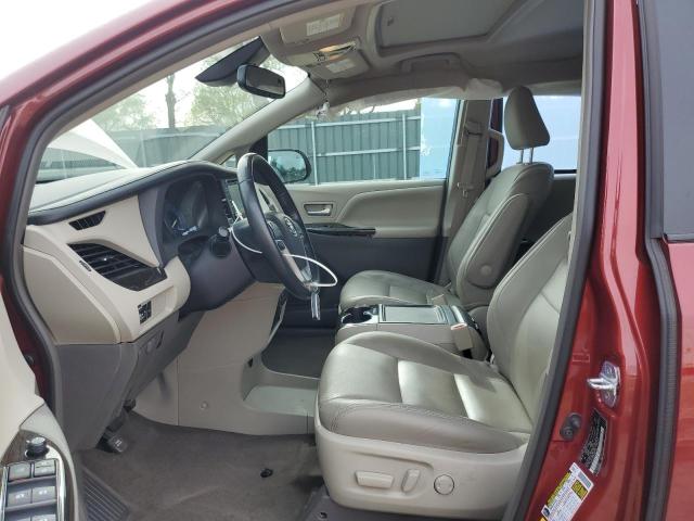 Photo 7 from auction – 2018 TOYOTA SIENNA XLE with VIN 5TDYZ3DC9JS950225