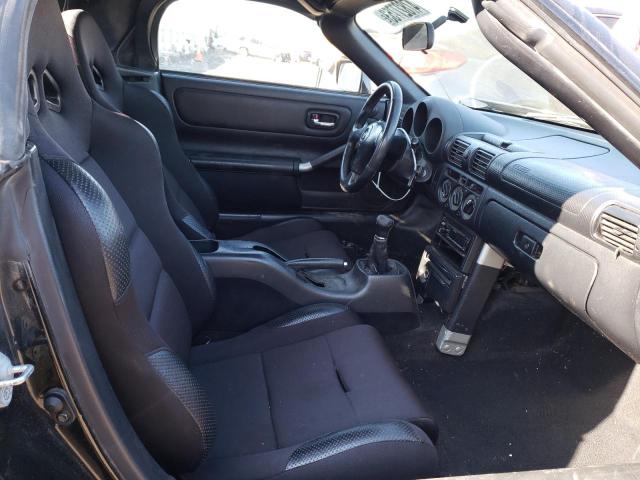 Photo 10 from auction – 2001 TOYOTA MR2 SPYDER with VIN JTDFR320310039987