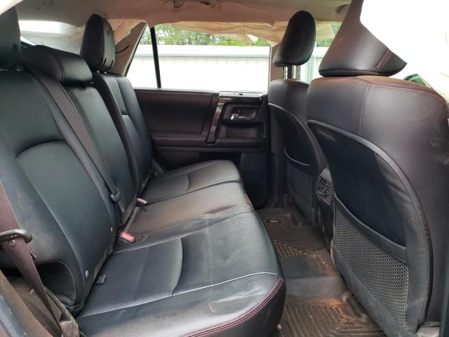 Photo 11 from auction – 2017 TOYOTA 4RUNNER SR with VIN JTEBU5JR6H5465187