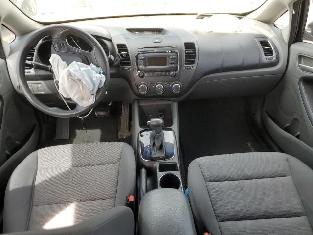Photo 8 from auction – 2017 KIA FORTE LX with VIN 3KPFK4A75HE042349