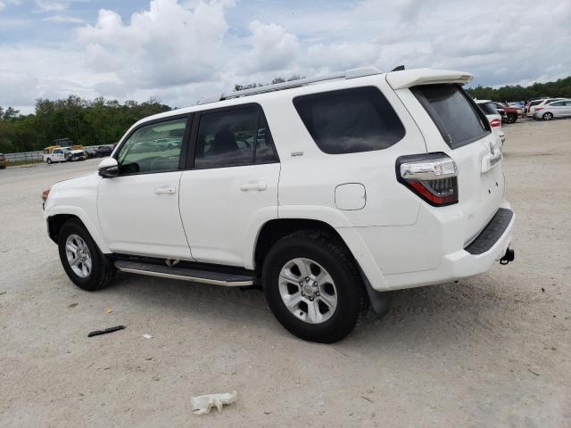 Photo 2 from auction – 2018 TOYOTA 4RUNNER SR with VIN JTEZU5JR0J5170512