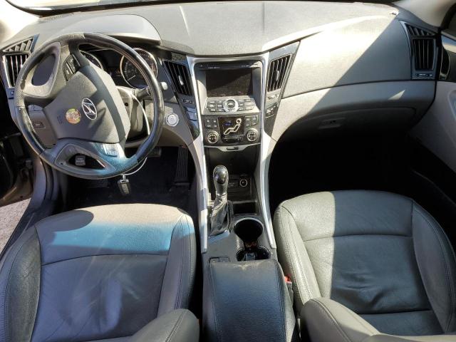 Photo 8 from auction – 2011 HYUNDAI SONATA SE with VIN 5NPEC4ACXBH122044