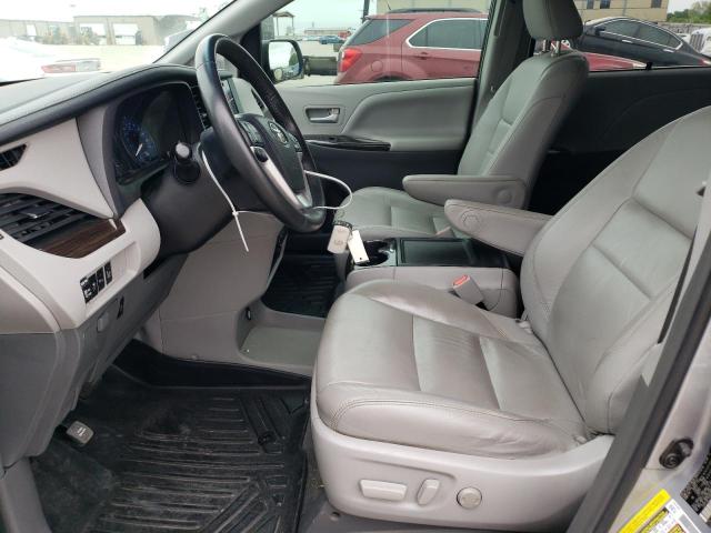 Photo 7 from auction – 2017 TOYOTA SIENNA XLE with VIN 5TDYZ3DC7HS829008