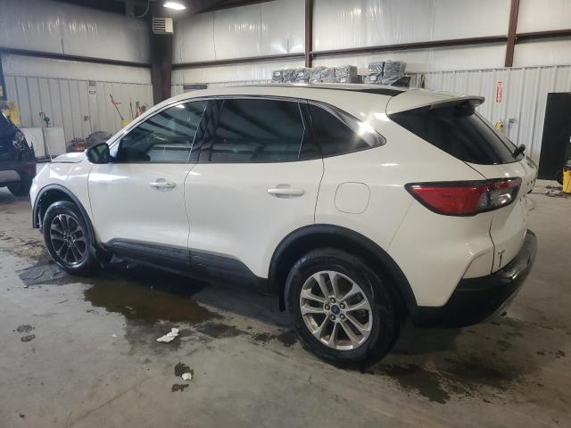 Photo 2 from auction – 2022 FORD ESCAPE SE with VIN 1FMCU9G67NUA60417