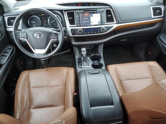 Photo 8 from auction – 2019 TOYOTA HIGHLANDER with VIN 5TDDZRFH8KS963799