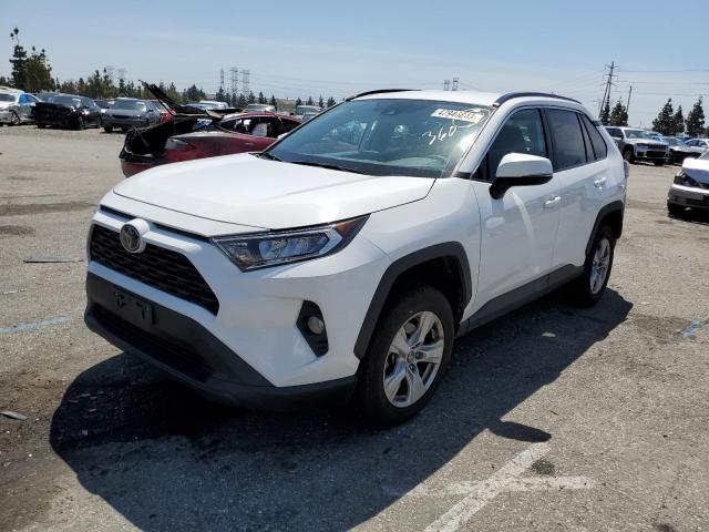 Photo 1 from auction – 2020 TOYOTA RAV4 XLE with VIN 2T3W1RFV7LC060051