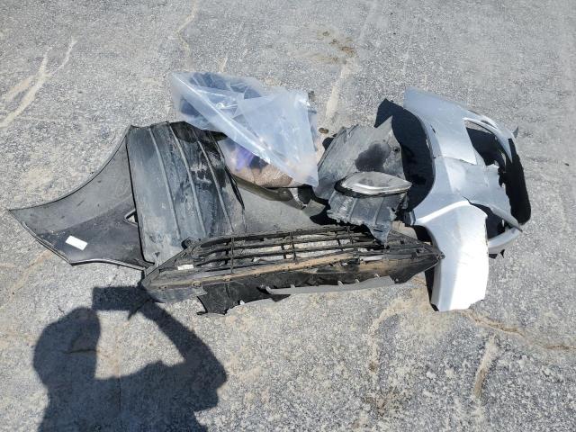 Photo 12 from auction – 2011 HYUNDAI ELANTRA GL with VIN KMHDH4AE3BU166077