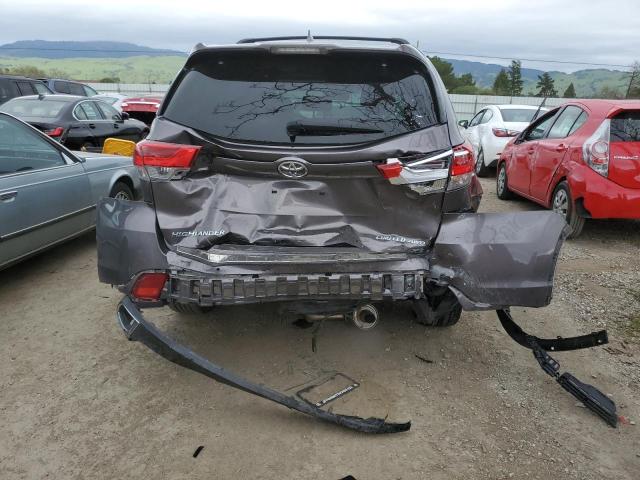 Photo 6 from auction – 2019 TOYOTA HIGHLANDER with VIN 5TDDZRFH8KS963799