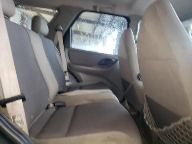 Photo 11 from auction – 2001 FORD ESCAPE XLT with VIN 1FMYU04121KE82918