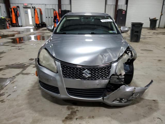 Photo 5 from auction – 2012 SUZUKI KIZASHI S with VIN JS2RF9A18C6100369