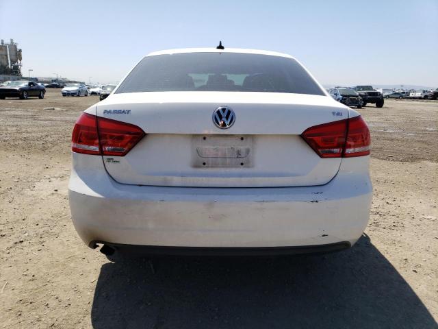 Photo 6 from auction – 2014 VOLKSWAGEN PASSAT S with VIN 1VWAT7A36EC083434