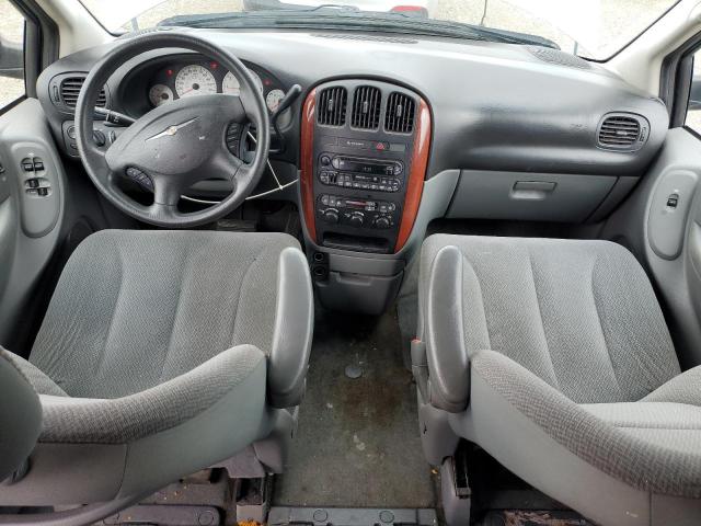 Photo 8 from auction – 2005 CHRYSLER TOWN & COU with VIN 2C4GP44RX5R446258