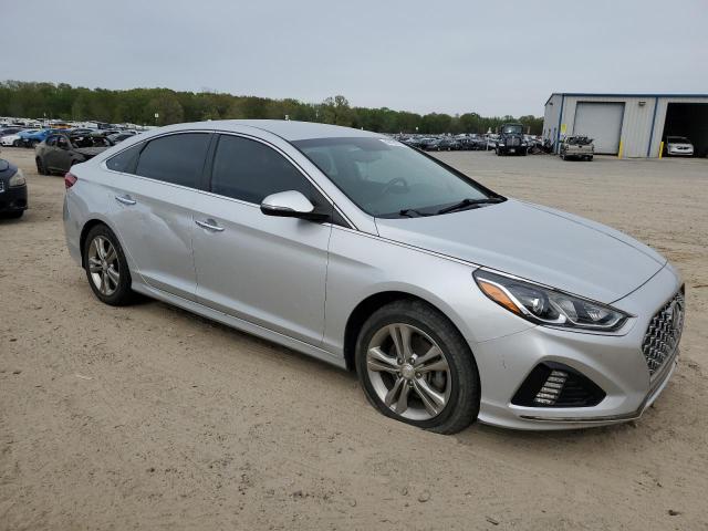 Photo 4 from auction – 2019 HYUNDAI SONATA LIM with VIN 5NPE34AF2KH776160