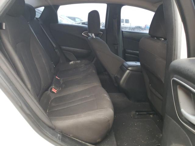 Photo 10 from auction – 2015 CHRYSLER 200 LIMITE with VIN 1C3CCCAB3FN674617