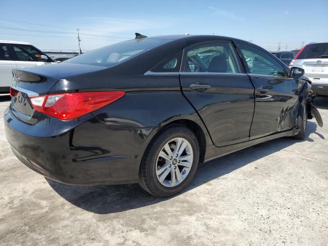 Photo 3 from auction – 2013 HYUNDAI SONATA GLS with VIN 5NPEB4AC3DH697429
