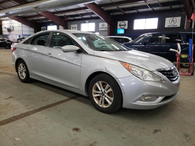 Photo 4 from auction – 2013 HYUNDAI SONATA GLS with VIN 5NPEB4AC0DH621635
