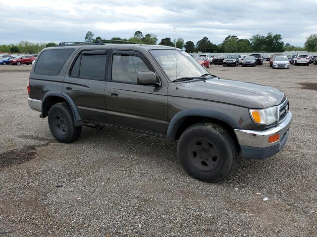 Photo 4 from auction – 1998 TOYOTA 4RUNNER SR with VIN JT3GN86R4W0067637