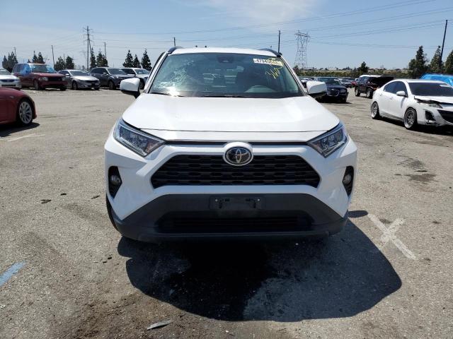 Photo 5 from auction – 2020 TOYOTA RAV4 XLE with VIN 2T3W1RFV7LC060051