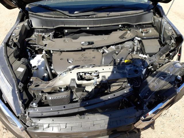 Photo 12 from auction – 2023 MITSUBISHI OUTLANDER with VIN JA4ARUAU7PU000593