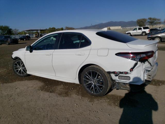 Photo 2 from auction – 2022 TOYOTA CAMRY SE with VIN 4T1G11AK2NU703399