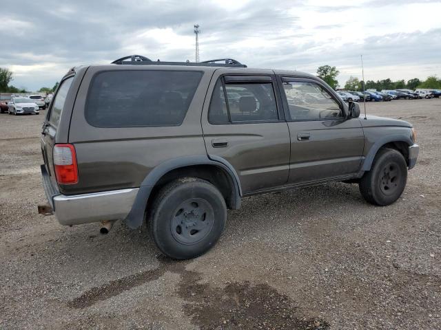 Photo 3 from auction – 1998 TOYOTA 4RUNNER SR with VIN JT3GN86R4W0067637